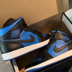 Jordan Men's Royal Blue and Black Sneakers Brand New